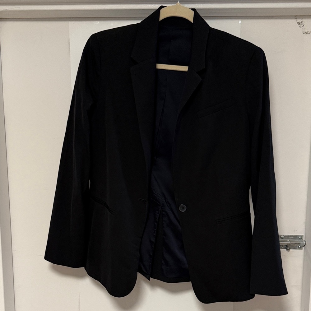 Everlane Classic Black Blazer